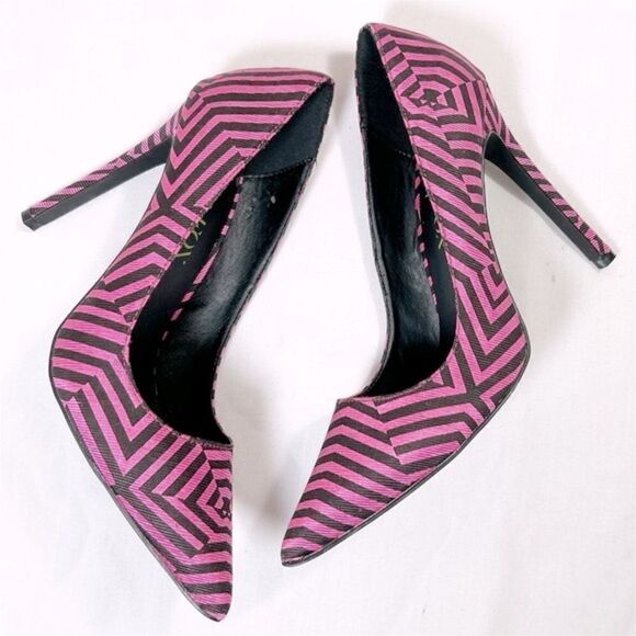 NWOT Paper Fox Womens Heel Pumps Pointed-Toe Stiletto Hot Pink Brown Stripes - Picture 1 of 6